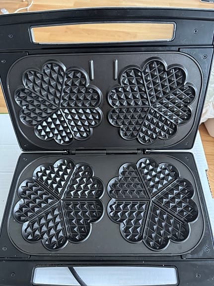 Clas Ohlson våffeljärn dubbel hjärtformat