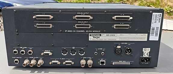 Tascam MX-2424 24-spårig Digital Hårddiskinspelning med IF-AN24 analog card