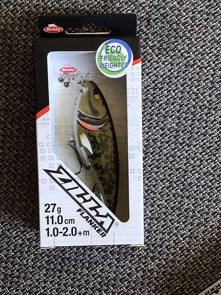 6x Berkley Zilla Flanker 11 cm – Gäddwobbler i populär färg!