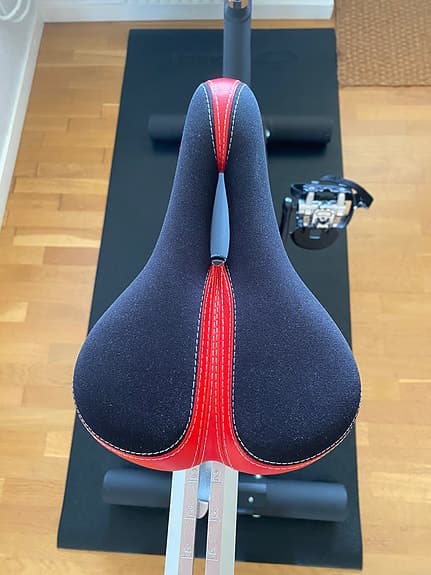 Sole SB700 Indoor Bike / Spinningcykel + matta – mycket fint skick
