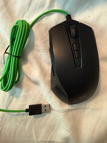 HP 200 RGB gamingmus svart med kabel