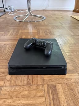 Playstation 4 Slim 1 TB