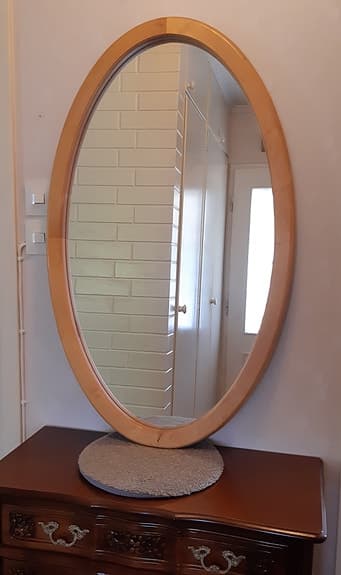 Oval spegel 100 x 60 cm