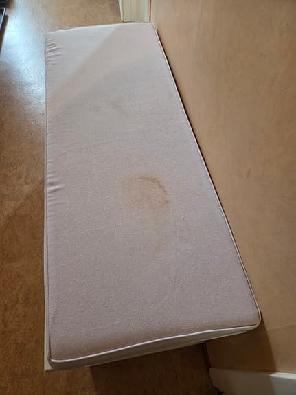 Fin hallbänk / förvaringsbänk