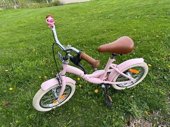 Nyskick! Barncykel 14” från Stoy