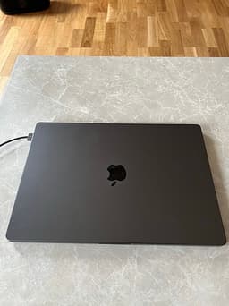 Apple MacBook Pro 16" M3 Pro Space Gray laptop