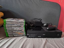 Microsoft Xbox One spelkonsol med handkontroll