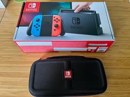 Nintendo Switch spelkonsol med Joy-Con neon röd/blå