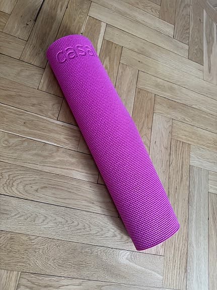 Casall yogamatta rosa oanvänd