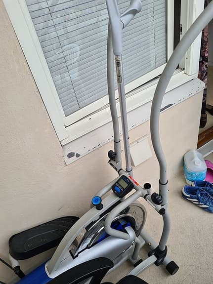 Crosstrainer med display blå/grå