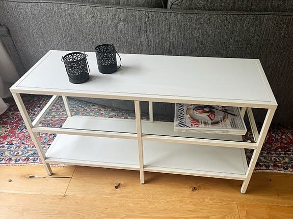 Vit bänk från Ikea