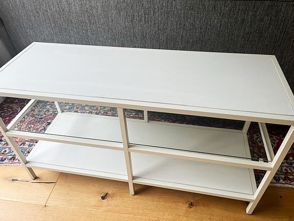 Vit bänk från Ikea