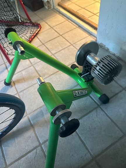 Kinetic cykeltrainer grön
