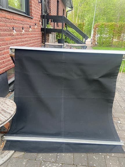 Svart markis