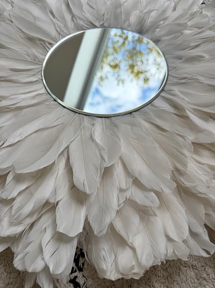 Rund spegel från House of Feathers