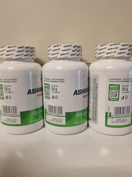 3 burkar Ashwagandha kosttillskott