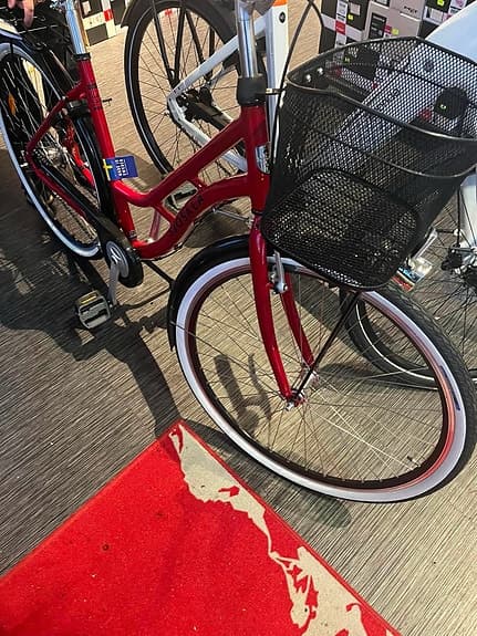 Damcykel helt ny