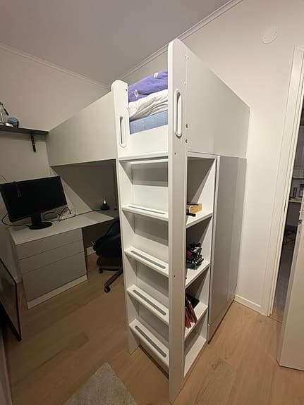 Ikea småstad loftsäng