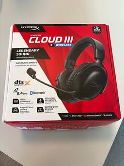 HyperX Cloud III s Wireless gamingheadset