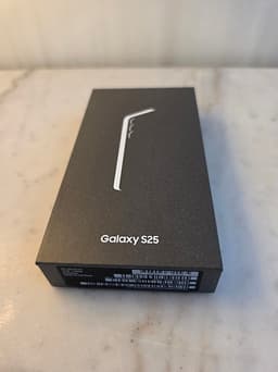 NY Samsung Galaxy S25 blue black 128 GB 12 GB