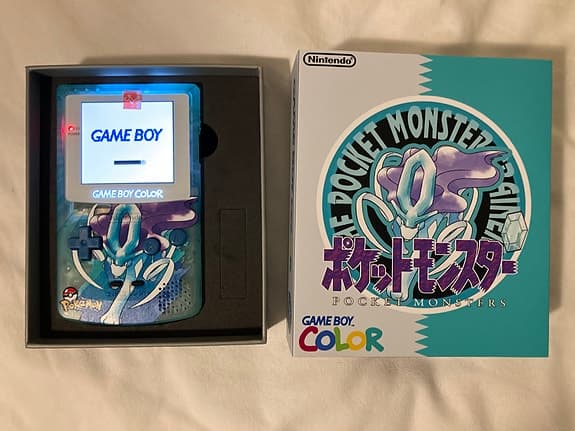 Nintendo Game Boy Color Suicune-utgåva