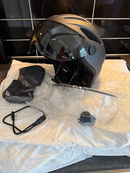 ABUS Pedelec 2.0 ACE Cykelhjälm strl 56-62 Titan i nyskick