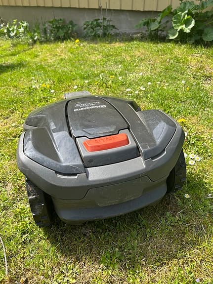 Husqvarna Automower 305 robotgräsklippare – komplett paket