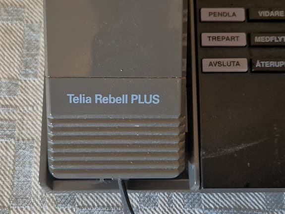Retro Telia Rebell PLUS fast telefon (1994) – Mycket fint skick