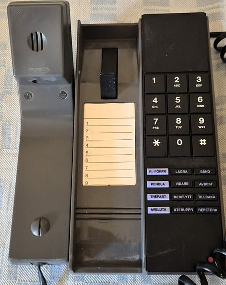 Retro Telia Rebell PLUS fast telefon (1994) – Mycket fint skick