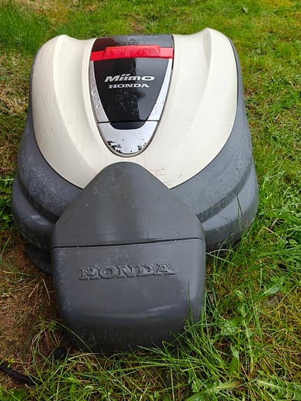 Honda  robotgräsklippare Miimo HRM 3000.