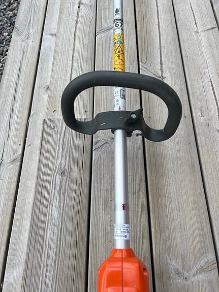 Husqvarna 536LiLX grästrimmer batteridriven orange