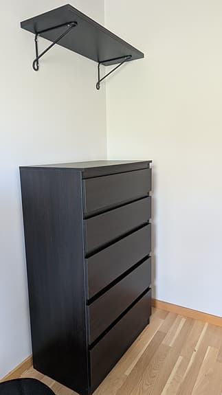 KULLEN byrå med 6 lådor SOM NY