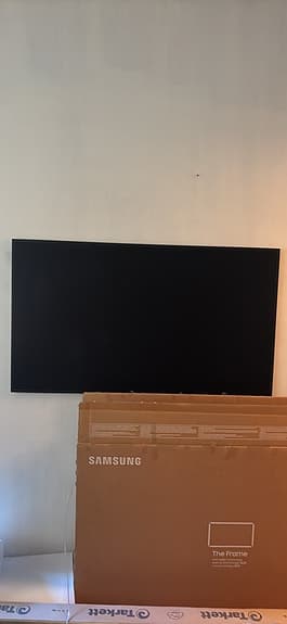 Samsung TV svart 50 tum