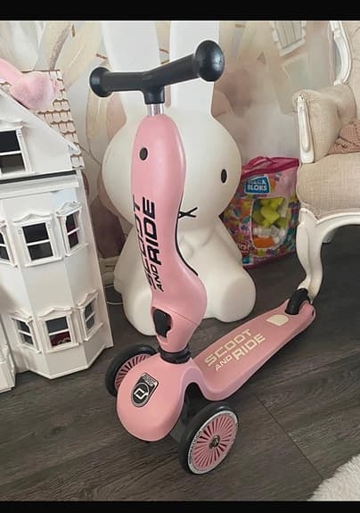 Scoot and Ride trehjulig sparkcykel rosa