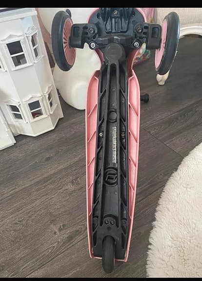 Scoot and Ride trehjulig sparkcykel rosa