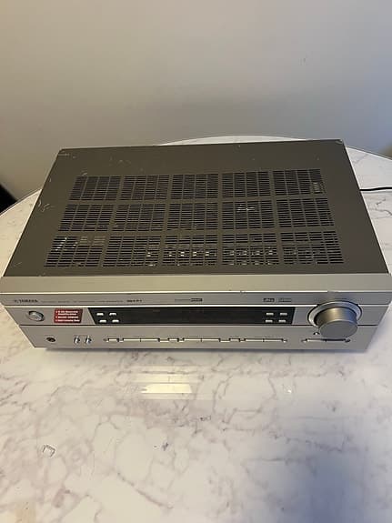 Yamaha hemmabioreceiver silver HTR-5630RDS