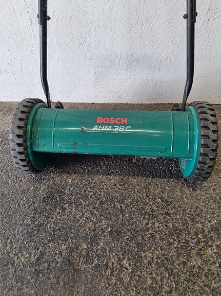 Bosch handgräsklippare AHM 38 C