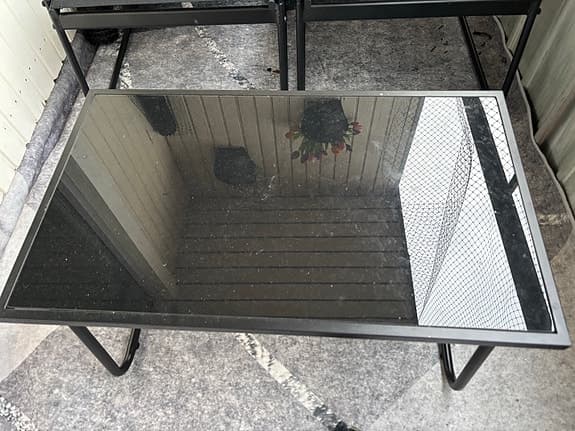 Svart utegrupp med soffa, 2 stolar och bord