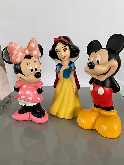 Disney figurer Musse Pigg, Mimmi Pigg och Snövit