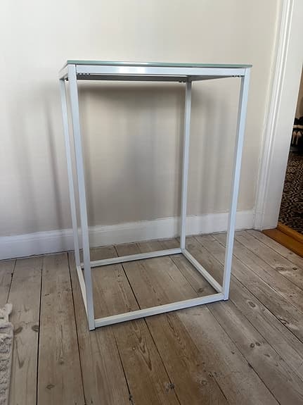Sidobord/nattduksbord