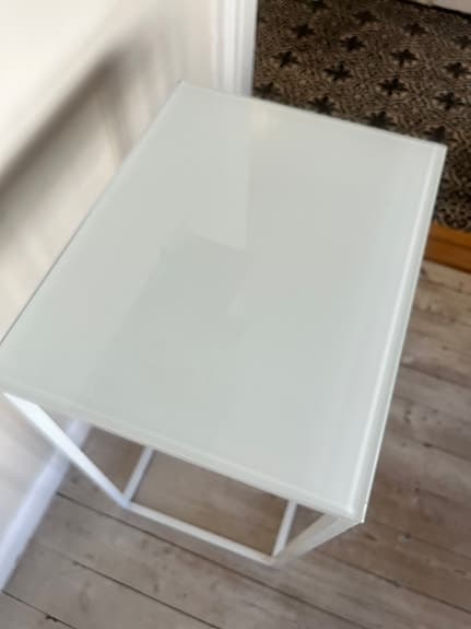 Sidobord/nattduksbord