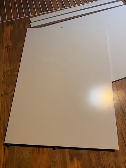 String hylla- skrivbord