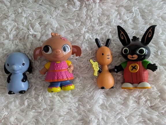 Bing figurer och bil