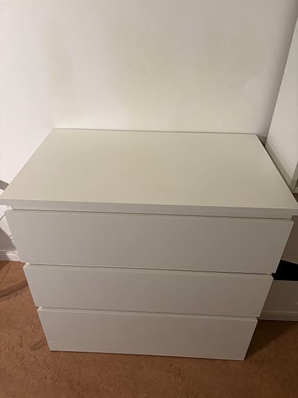Ikea byrå