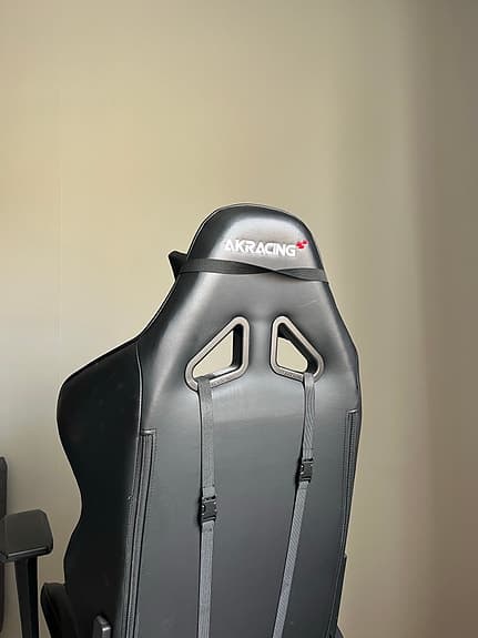 Gamingstol AKRacing Overture