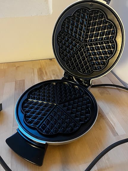 Våffeljärn Fasett 1000W – Helt oanvänt / nyskick