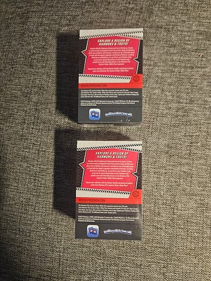 2st Pokémon Scarlet & Violet White Flare Booster Bundle i fint skick