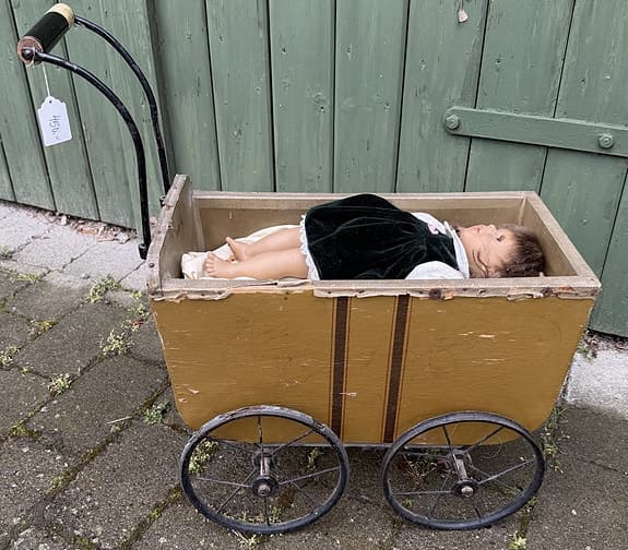 Retro Dockvagn med Docka