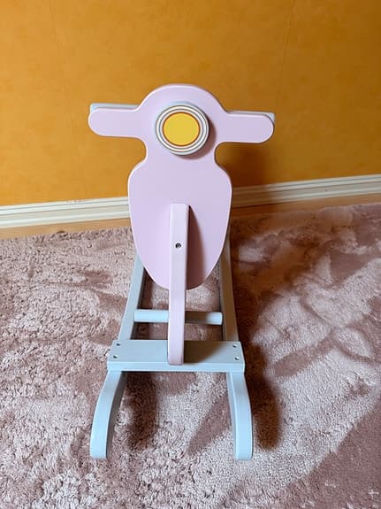 Kids concept gungmoped I trä
