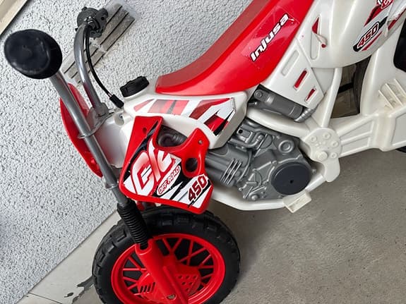 Fisher-Price leksaksmotorcykel och gåvagn